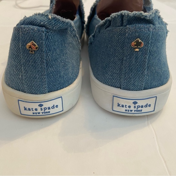 Kate Spade Womens 8.5 Lilly Ruffle Denim Slip On Shoes Blue White - Picture 2 of 5